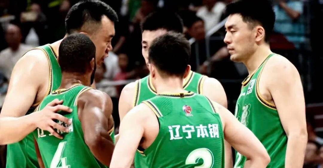 最后时刻体能课后，广东宏远伤情更新备战亚洲杯，气氛紧张，临场指挥获称赞的简单介绍